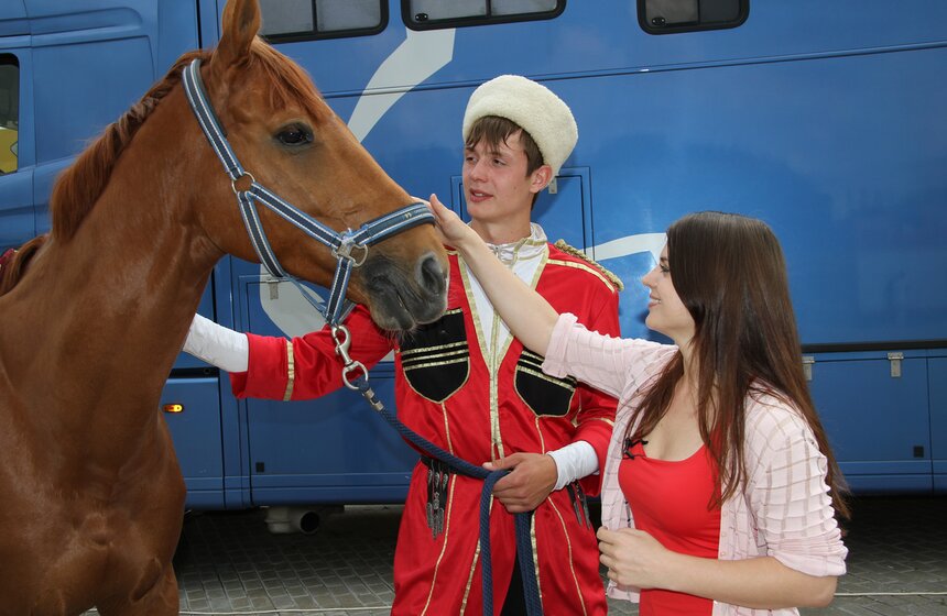 В Коломенском показали конное шоу "Традиции России" 19 фото