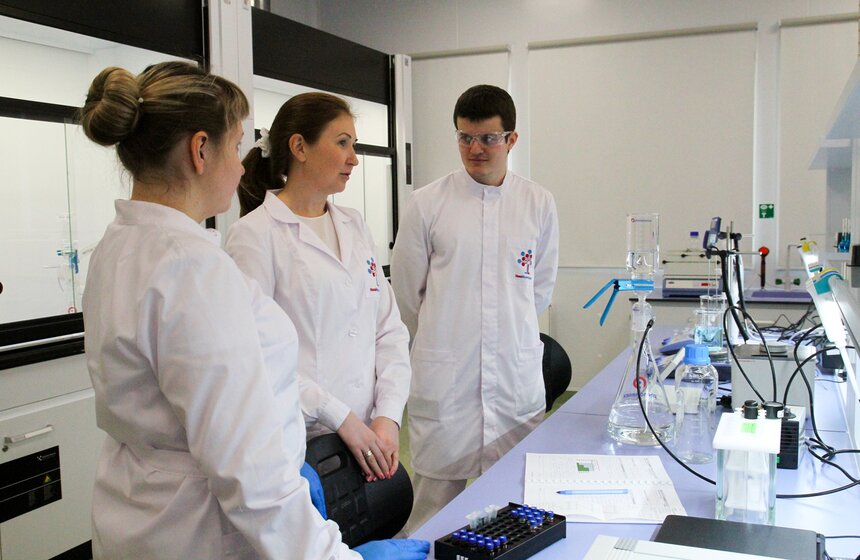 Собянин открыл центр фармацевтической компании "НоваМедика" 1 фото