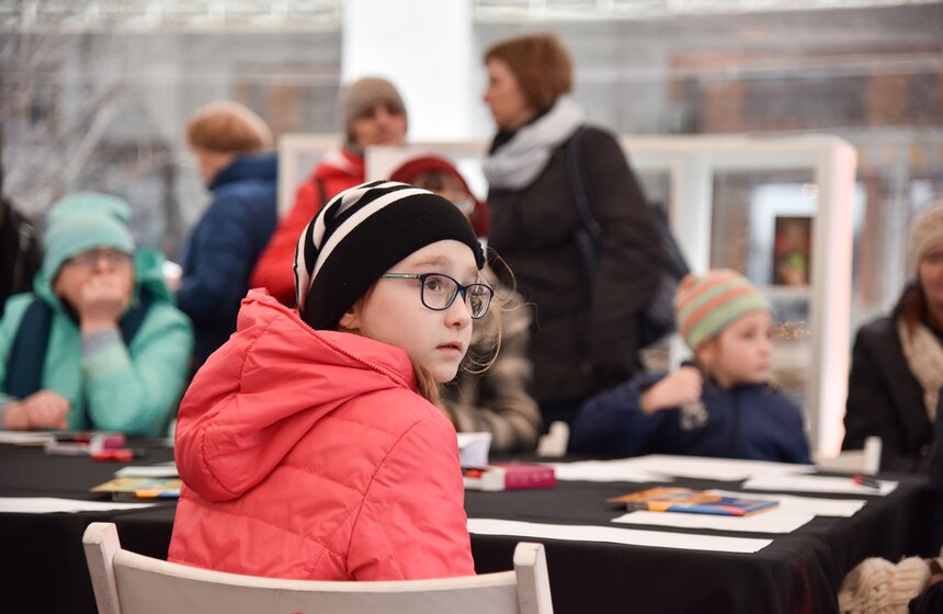 Акция "Библионочь" состоялась на Триумфальной площади 16 фото