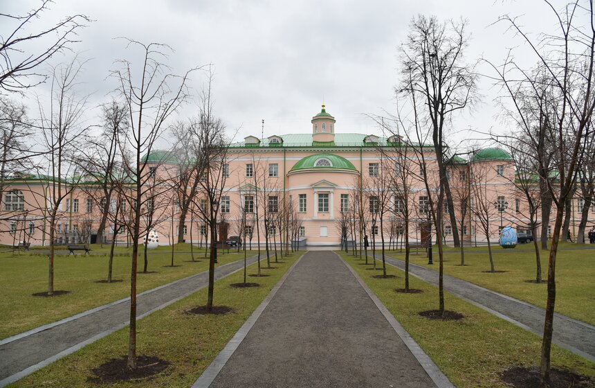 Парк Мосгордумы открылся для жителей и гостей столицы 2 фото