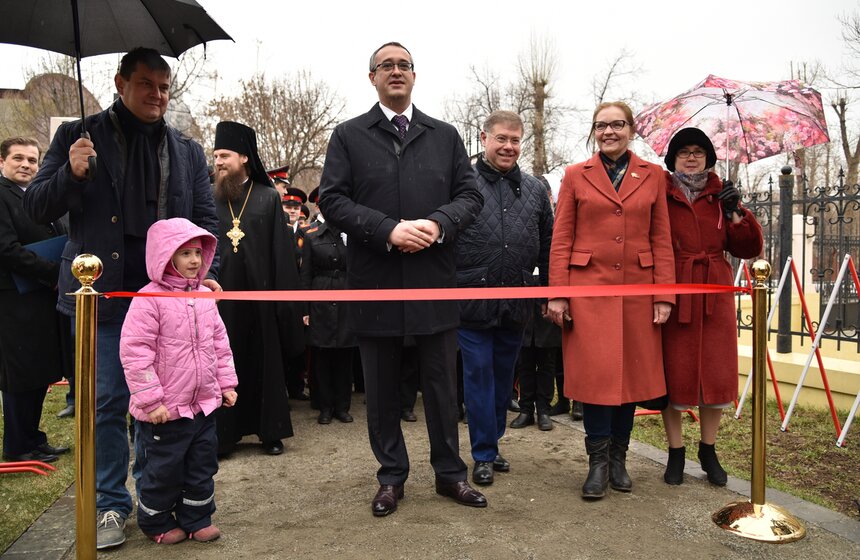 Парк Мосгордумы открылся для жителей и гостей столицы 6 фото