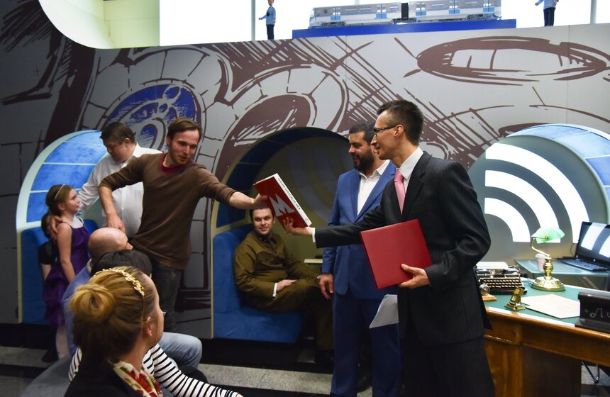 Литературный вечер в рамках "Библионочи" в метро 24 фото