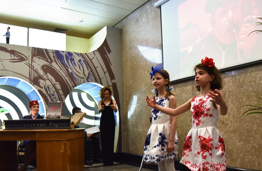 Литературный вечер в рамках "Библионочи" в метро 20 фото