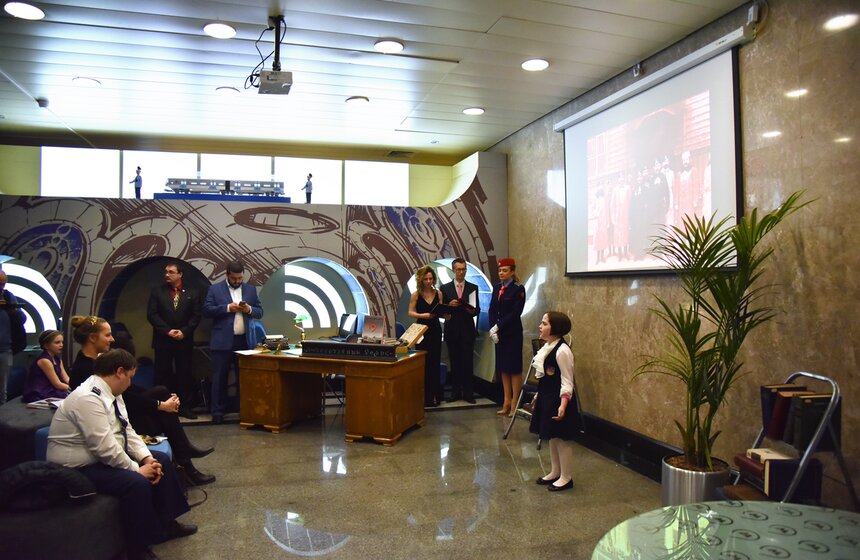 Литературный вечер в рамках "Библионочи" в метро 18 фото