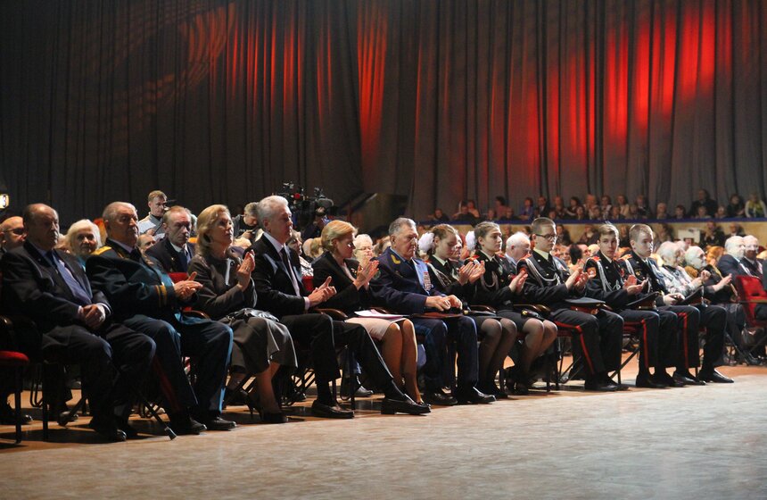 Собянин поздравил с юбилеем Московский городской совет ветеранов 7 фото