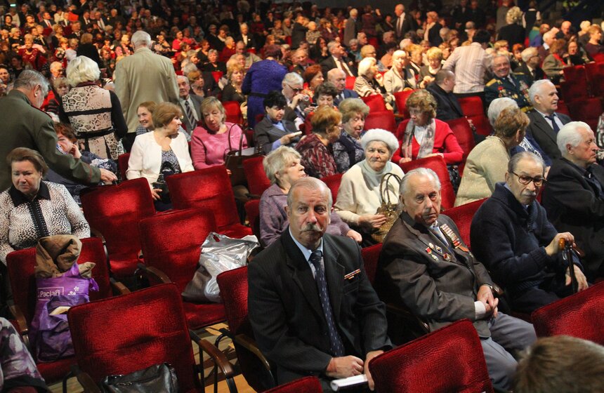 Собянин поздравил с юбилеем Московский городской совет ветеранов 2 фото