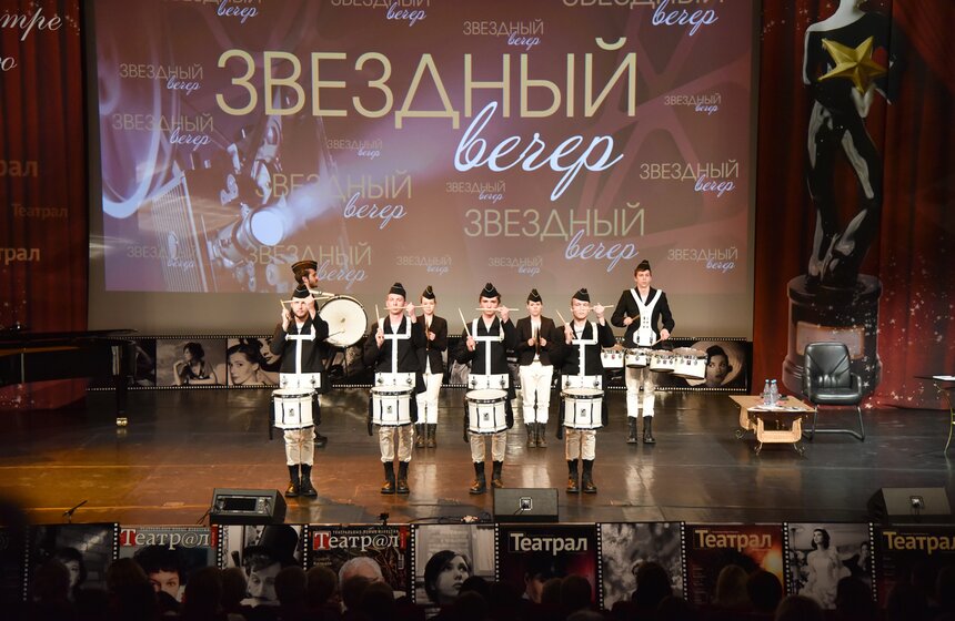 Вечер в киноклубе "Эльдар" посвятили 90-летию Рязанова 3 фото