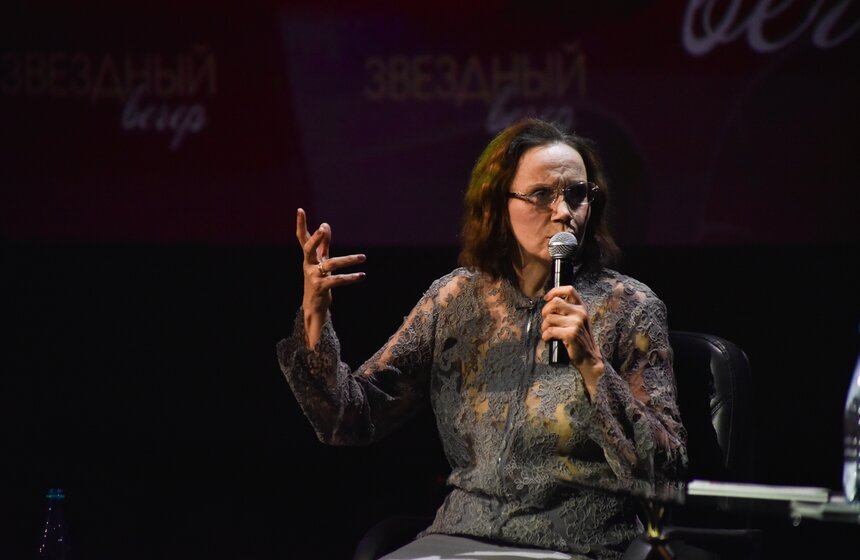 Вечер в киноклубе "Эльдар" посвятили 90-летию Рязанова 24 фото