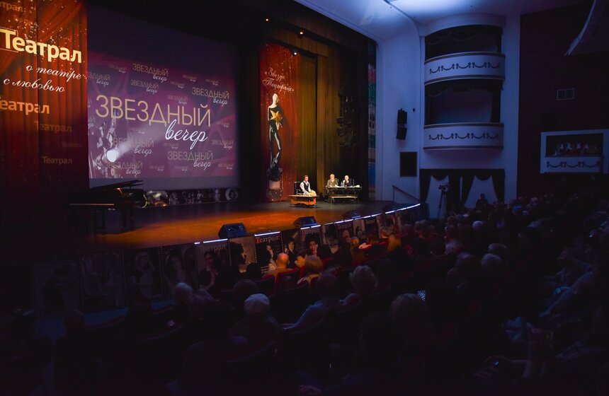 Вечер в киноклубе "Эльдар" посвятили 90-летию Рязанова 16 фото