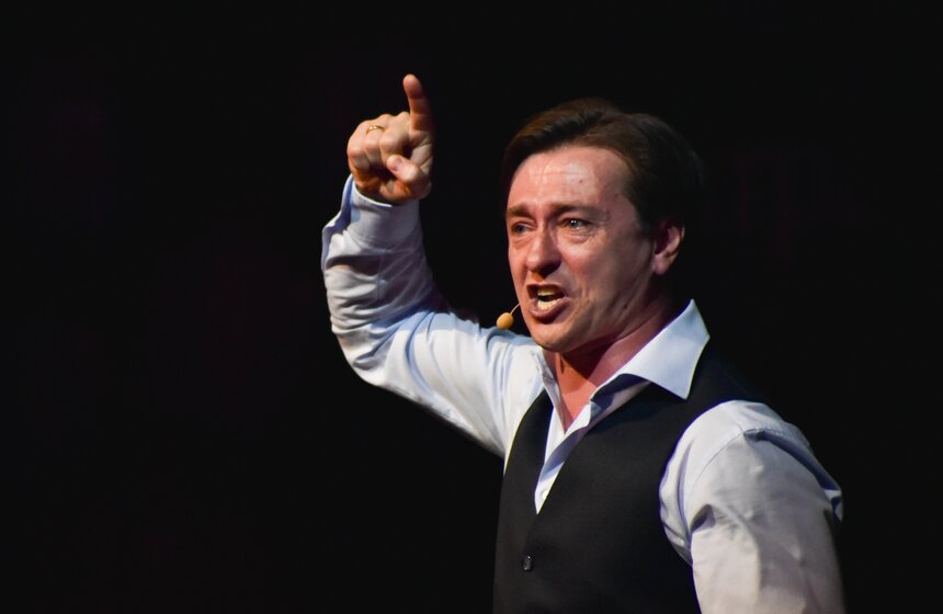 Вечер в киноклубе "Эльдар" посвятили 90-летию Рязанова 9 фото