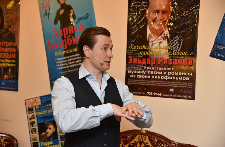 Вечер в киноклубе "Эльдар" посвятили 90-летию Рязанова 18 фото