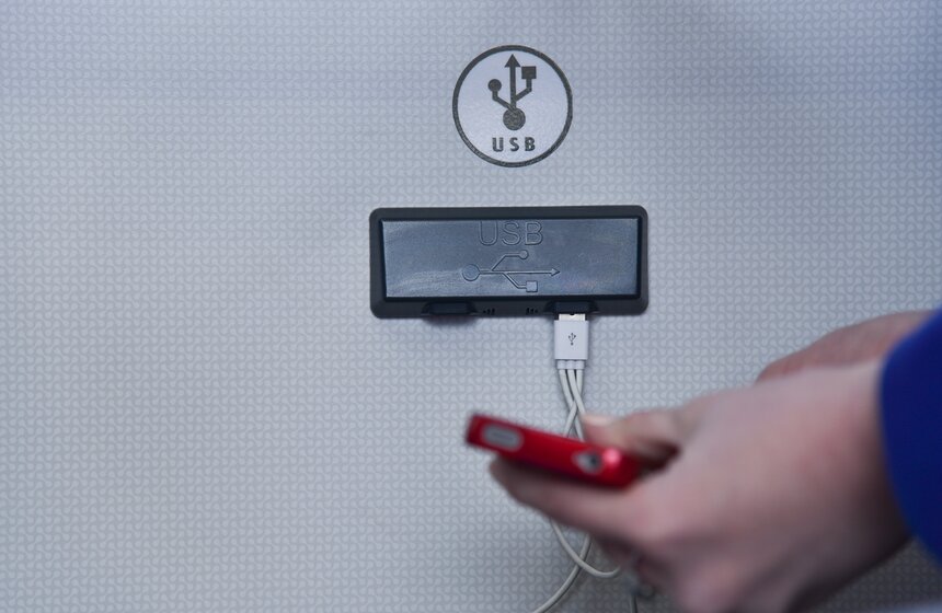 Презентация нового электробуса с возможностью быстрой зарядки 8 фото