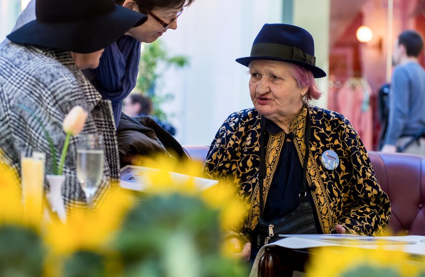 Выставка Кати Медведевой "Искусство чистой души" 5 фото