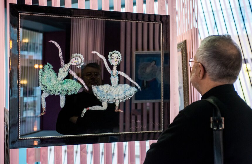 Выставка Кати Медведевой "Искусство чистой души" 17 фото