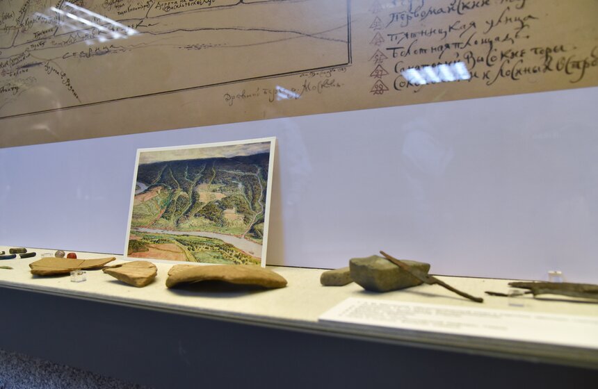 "Горизонты истории. Раскопки на Манежной площади 1993–1997 гг." 14 фото