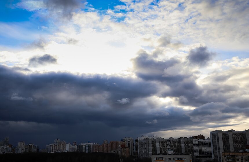 Весенняя погода в столице. Фоторепортаж 9 фото