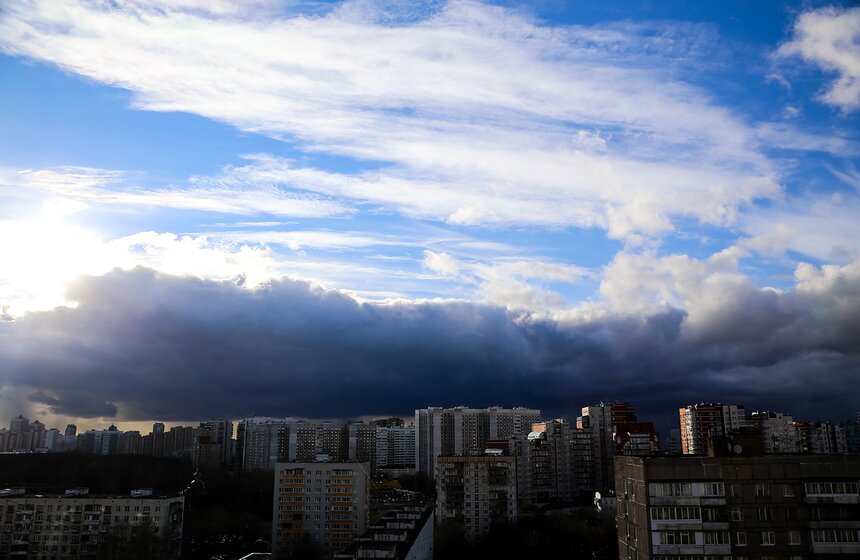 Весенняя погода в столице. Фоторепортаж 1 фото