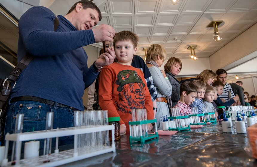 Научный фестиваль "WOW! HOW?" прошел в Российской академии наук 22 фото