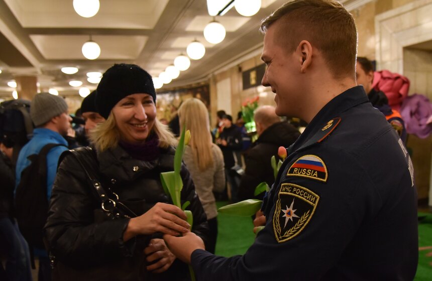 Концерт оркестра МЧС в честь 8 Марта 13 фото