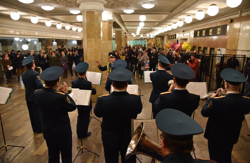 Концерт оркестра МЧС в честь 8 Марта 22 фото