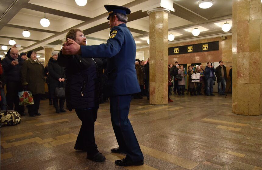 Концерт оркестра МЧС в честь 8 Марта 20 фото