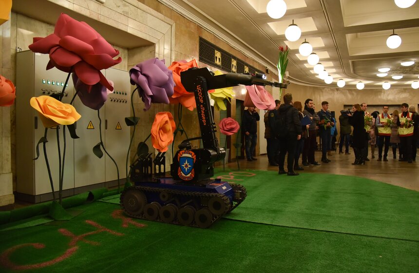 Концерт оркестра МЧС в честь 8 Марта 6 фото