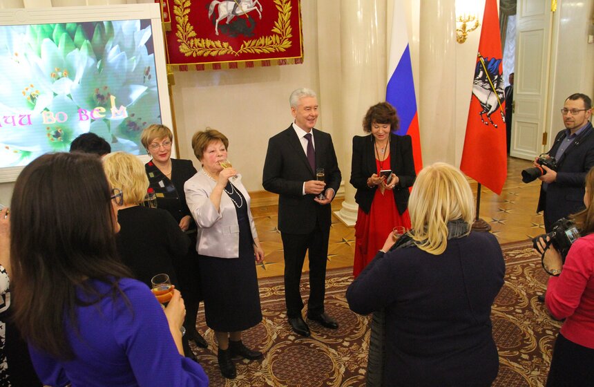 Мэр наградил москвичек в преддверии главного женского праздника 29 фото