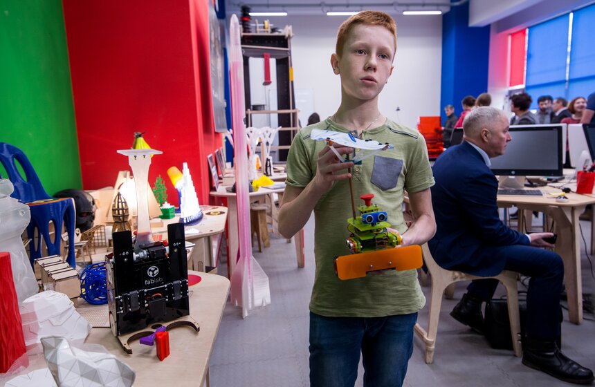 Пресс-тур в Центре технологической поддержки образования. Фото 9 фото