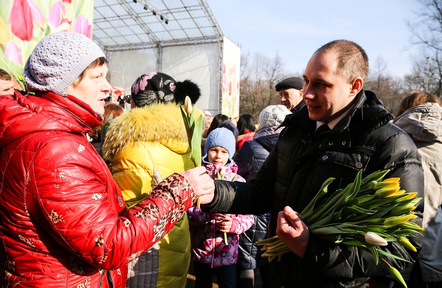День тюльпанов в Воронцовском парке 7 фото