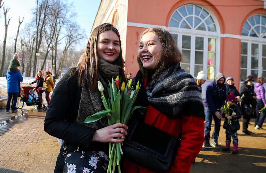 День тюльпанов в Воронцовском парке 19 фото