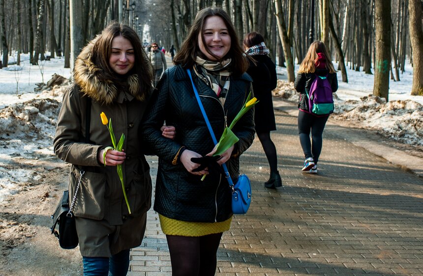 Цветочный забег в столичных парках 9 фото