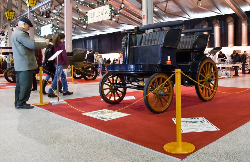 Выставка "Первые моторы России" в "Сокольниках" 3 фото