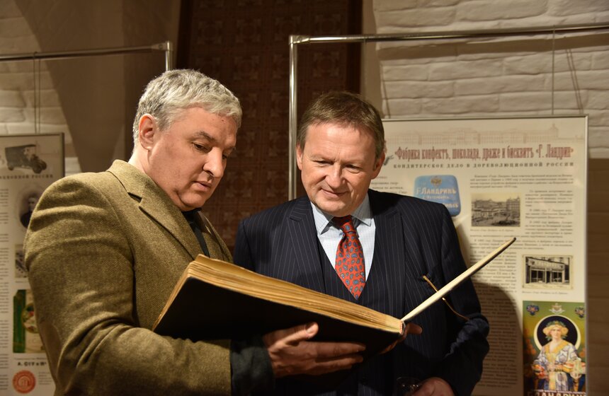 Выставка "Поставщики Двора Его Императорского Величества" 17 фото