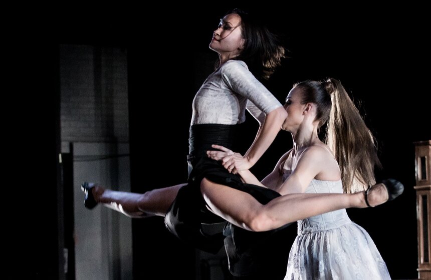 Вечер одноактных балетов "Медея. Эквус". Фото 6 фото