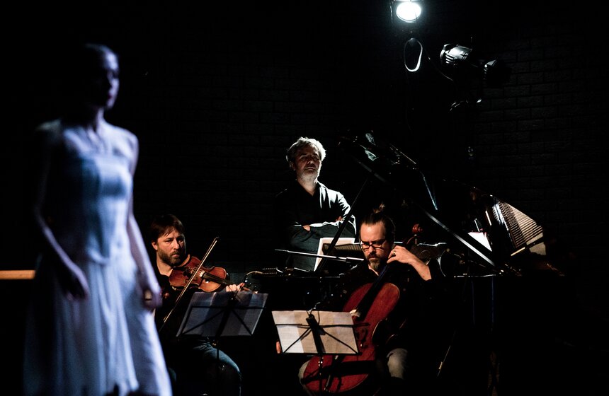 Вечер одноактных балетов "Медея. Эквус". Фото 24 фото