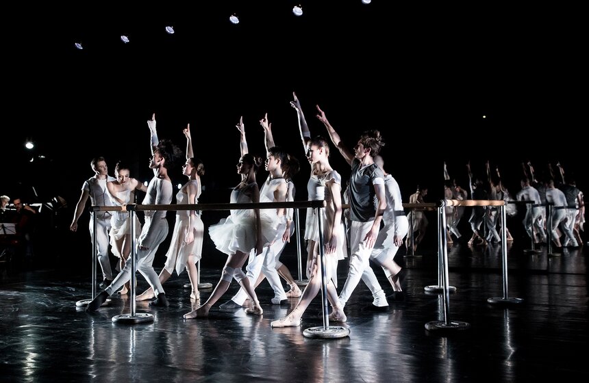 Вечер одноактных балетов "Медея. Эквус". Фото 25 фото