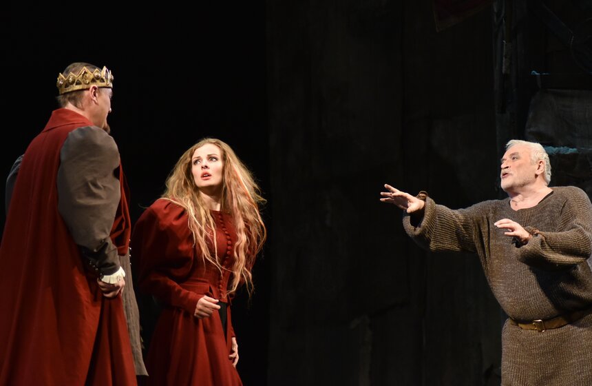 Первая премьера спектакля "Король Лир" 14 фото