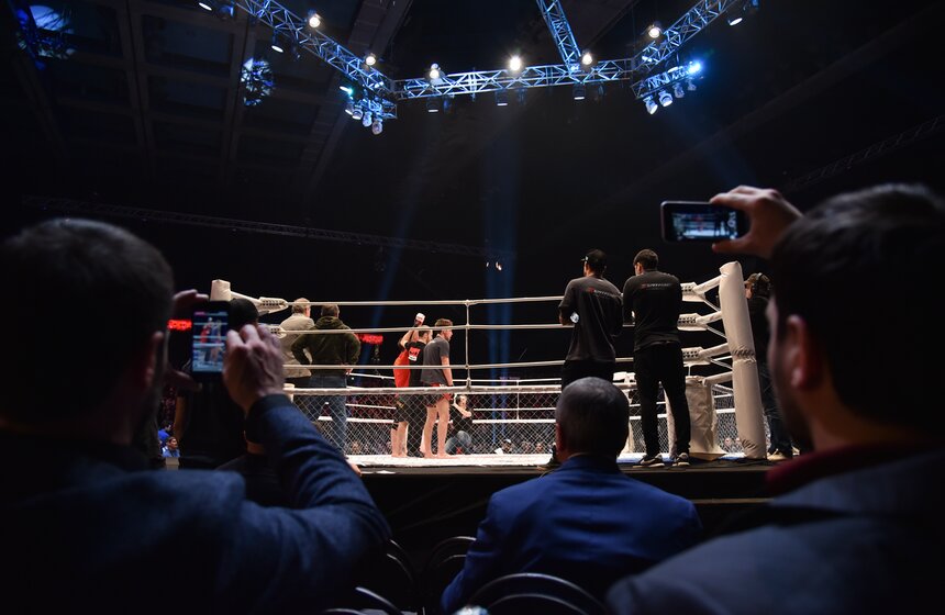 Международный турнир по смешанным единоборствам в "Олимпийском" 4 фото