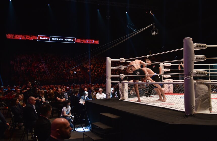 Международный турнир по смешанным единоборствам в "Олимпийском" 9 фото