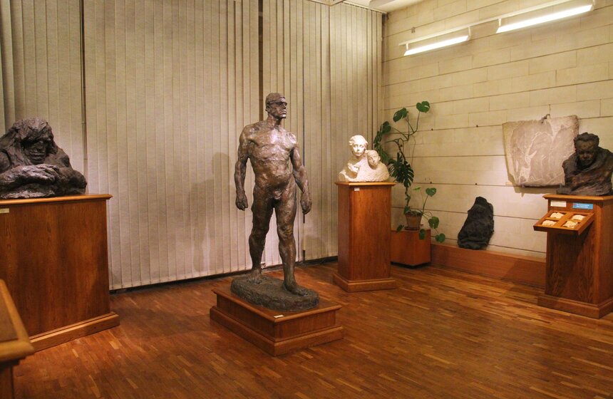 Выставка "Зарайские Сфинксы" открылась в Третьяковке 18 фото