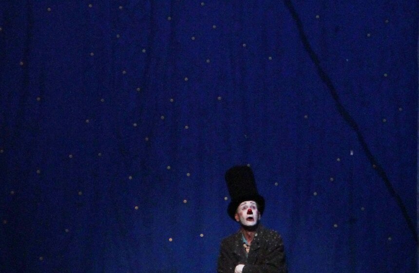 Артисты CIRQUE DU SOLEIL представили в Москве шоу Alegria 15 фото
