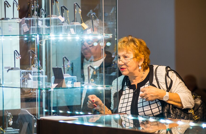 Выставка "42-й Российский Антикварный Салон" в Москве 23 фото