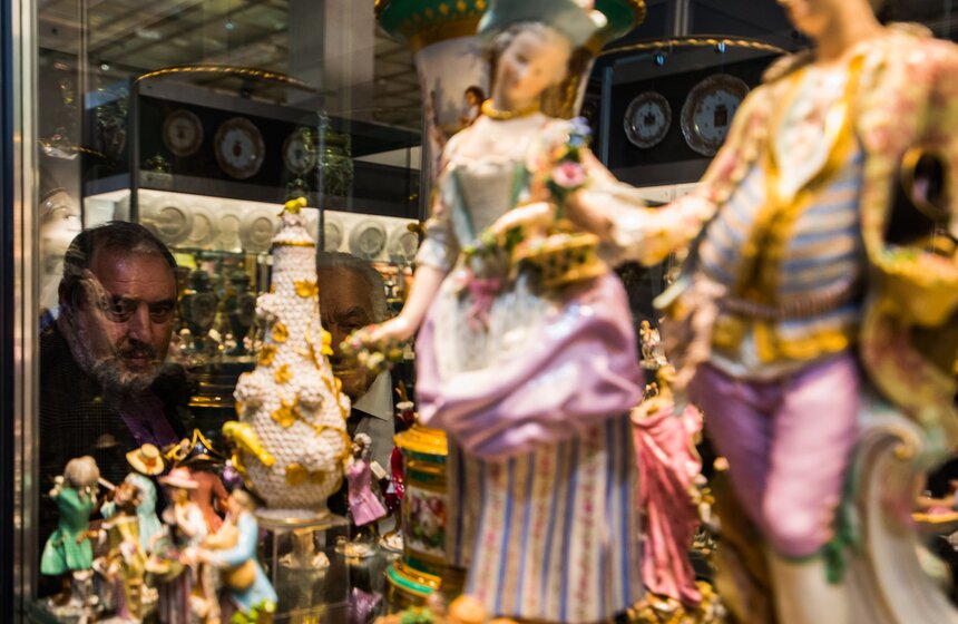 Выставка "42-й Российский Антикварный Салон" в Москве 26 фото