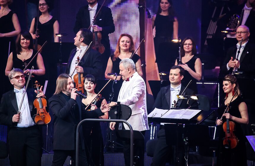 Концерт группы "Би-2" с оркестром в Кремлевском дворце 31 фото