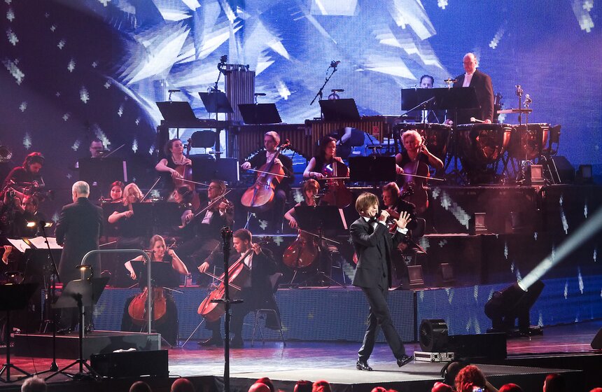 Концерт группы "Би-2" с оркестром в Кремлевском дворце 11 фото