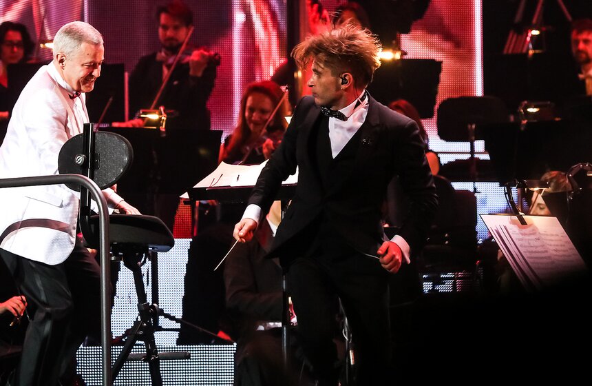 Концерт группы "Би-2" с оркестром в Кремлевском дворце 44 фото