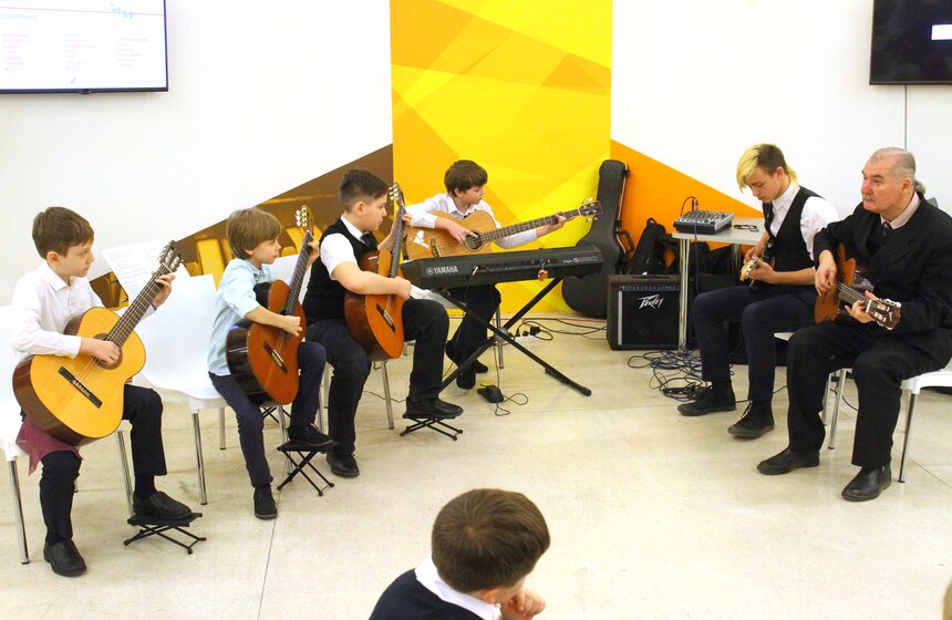 Московский культурный форум проходит в Центральном Манеже 24 фото