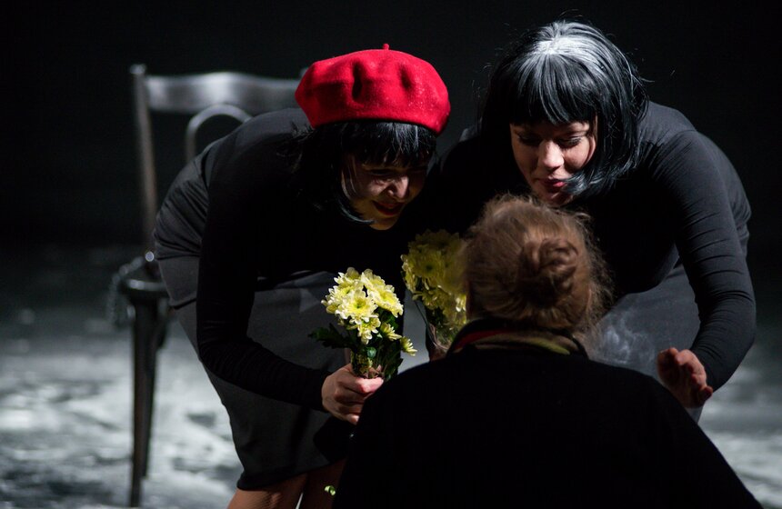 "Красная шапочка" в Театре на Таганке 24 фото