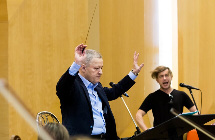 Репетиция Би-2 с симфоническим оркестром 16 фото