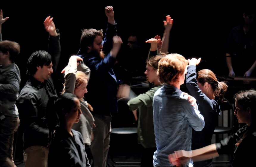 Спектакли "Золотой маски": "Язык птиц" 30 фото